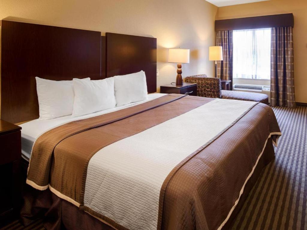 Best Western Oakdale Inn Ngoại thất bức ảnh
